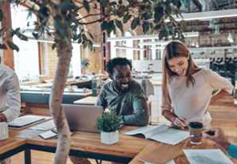 Les bienfaits des plantes dans les espaces de travail